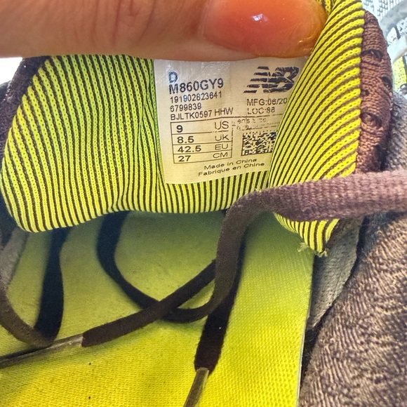 New Balance 860 Shoes Men's Size 9  Gray Sneaker Low Top Lace - Picture 5 of 6